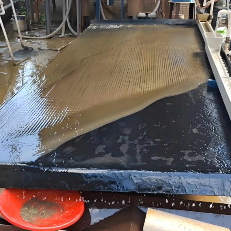 Качающийся концентрационный стол для обогащения металлических руд (4)