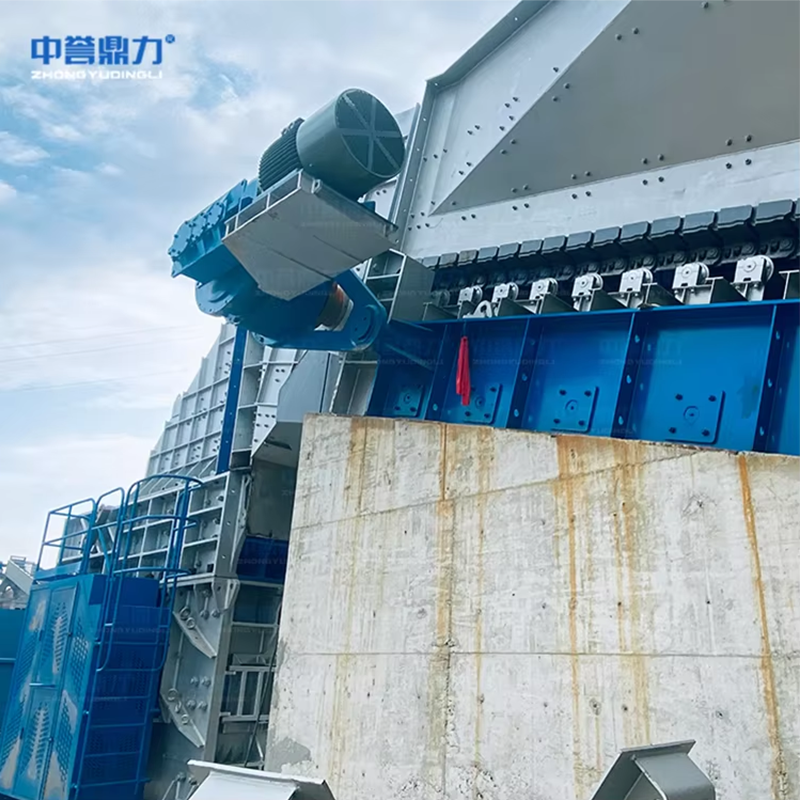 Гирационная дробилка горизонтального типа 377 (5)