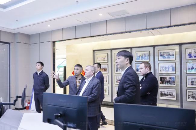 Делегация Республики Татарстан (Российская Федерация) посетили компанию Zhongyu Dingli с целью ознакомления и изучения (4)